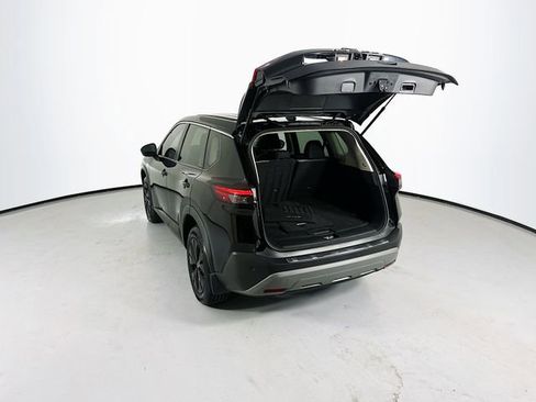 Used 2022 Nissan Rogue SV FWD image 24