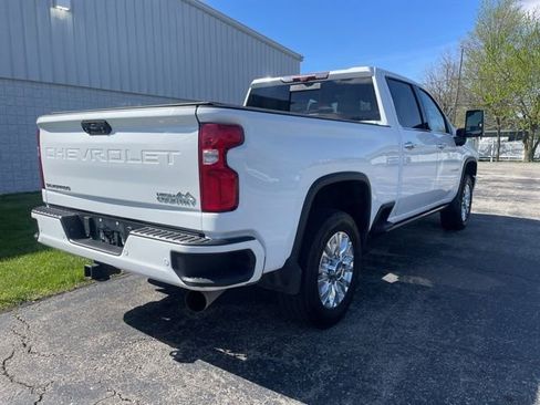 Used 2021 Chevrolet Silverado 2500 High Country w/ Z71 Off-Road Package AWD/4WD image 14