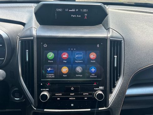 Used 2019 Subaru Crosstrek 2.0i Limited w/ Moonroof Package w/Navigation AWD/4WD image 29