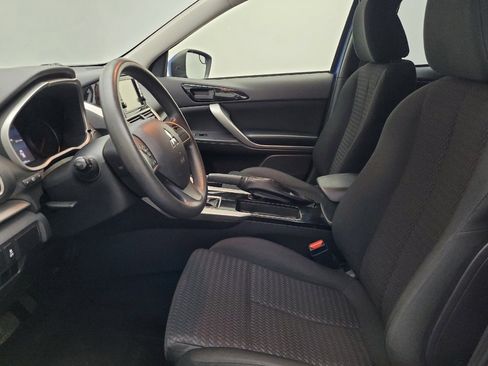 Used 2020 Mitsubishi Eclipse Cross ES image 17