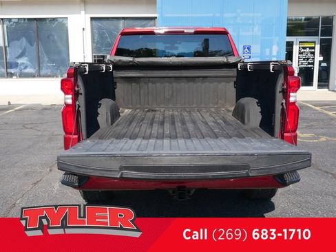 Used 2021 Chevrolet Silverado 1500 Custom AWD/4WD image 17