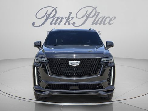 Used 2024 Cadillac Escalade V w/ LPO, ONYX Package AWD/4WD image 8