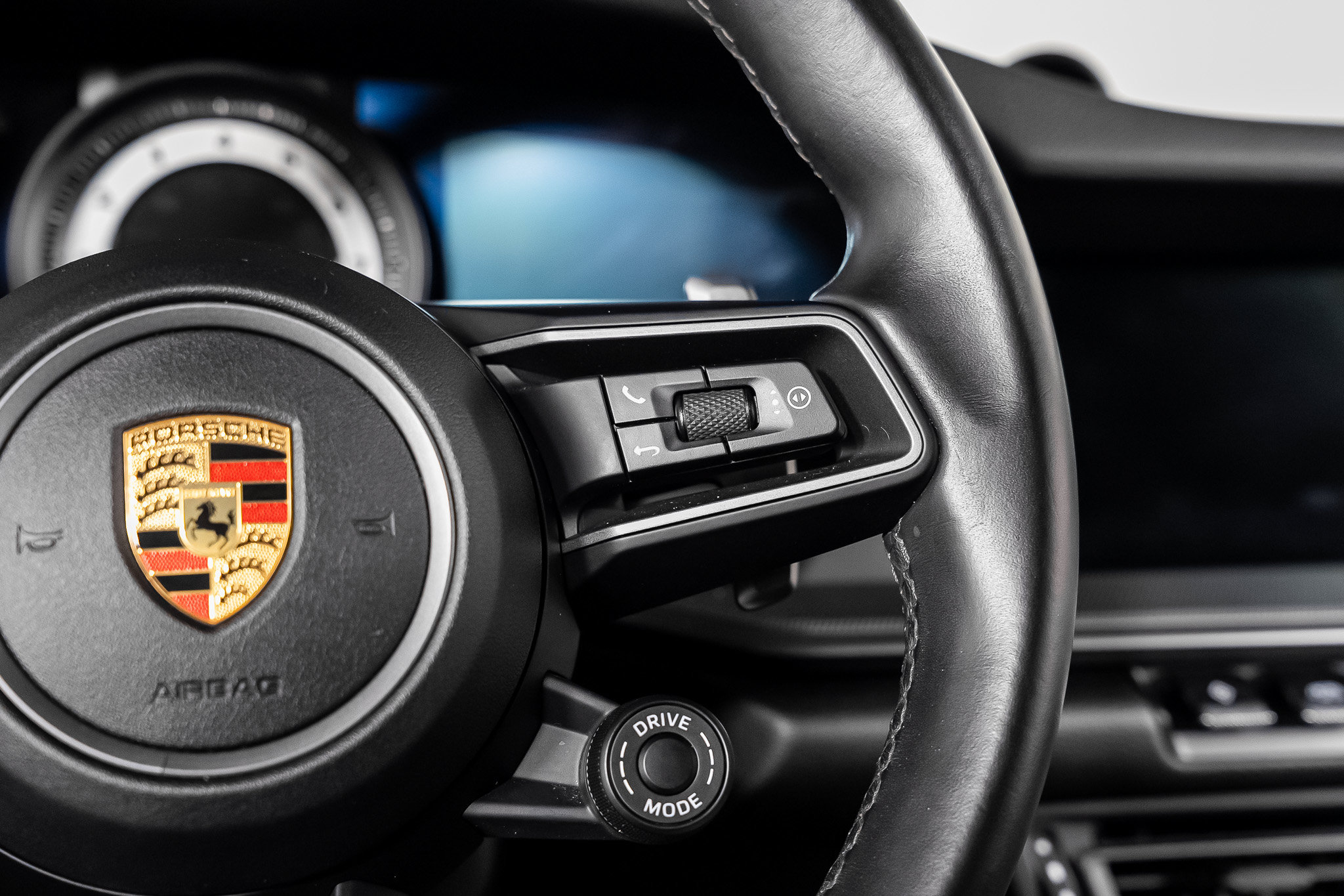 Used 2021 Porsche 911 Carrera w/ Premium Package RWD image 44