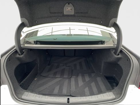 Used 2025 BMW 330i Sedan RWD image 17