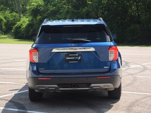 Used 2020 Ford Explorer XLT w/ Equipment Group 202A AWD/4WD image 26
