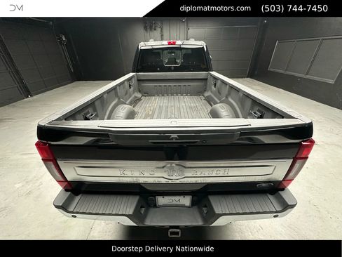 Used 2022 Ford F350 King Ranch w/ Chrome Package image 40