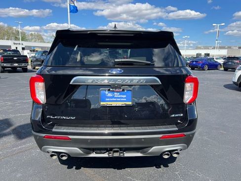 Used 2023 Ford Explorer Platinum w/ Technology Package AWD/4WD image 6