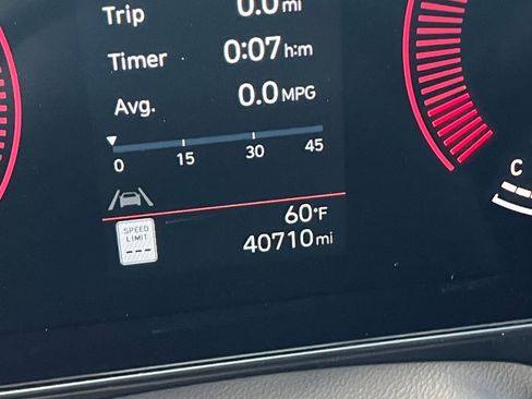 Used 2025 Hyundai Kona SEL image 41