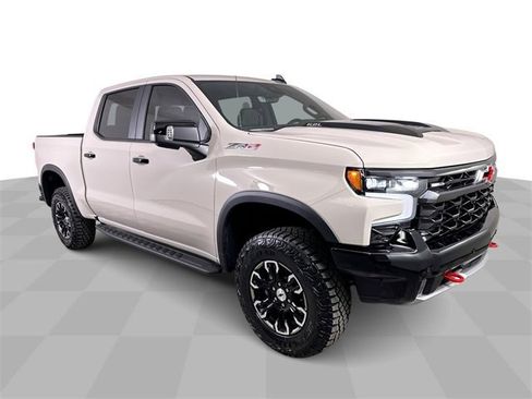 New 2026 Chevrolet Silverado 1500 ZR2 image 2