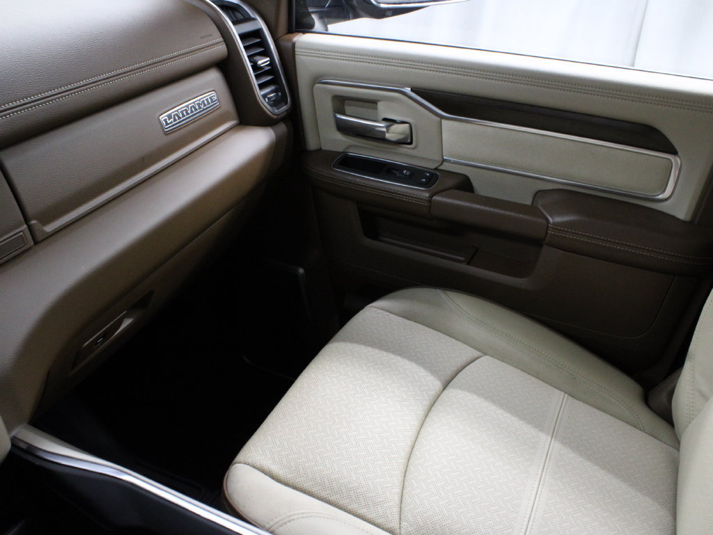 Used 2022 RAM 2500 Laramie AWD/4WD image 35