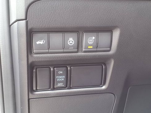 Used 2023 Nissan Armada SL w/ Midnight Edition Package RWD image 34