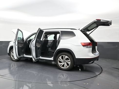 Used 2023 Volkswagen Atlas SE FWD image 31
