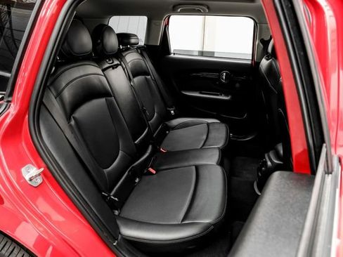 Used 2021 MINI Cooper Clubman S w/ Driver Assistance Package image 35