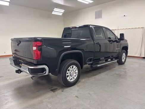 Used 2024 Chevrolet Silverado 2500 LT w/ All Star Edition image 8