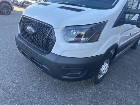 New 2025 Ford Transit 350 148 Low Roof AWD image 9