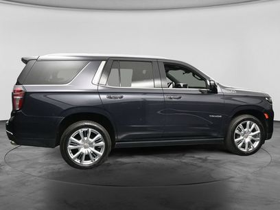 Used 2022 Chevrolet Tahoe High Country w/ Premium Package 2