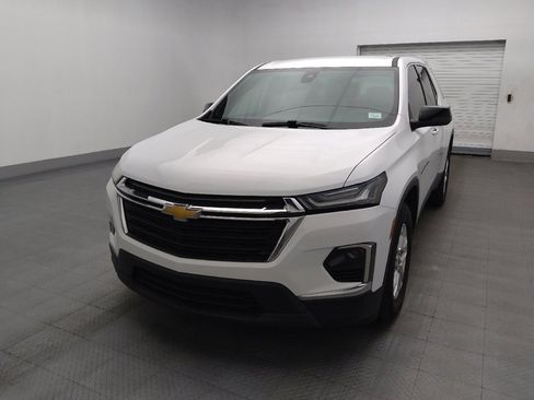 Used 2023 Chevrolet Traverse LS FWD image 15