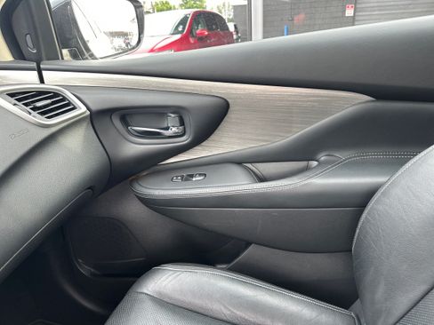 Used 2016 Nissan Murano SL AWD/4WD image 22