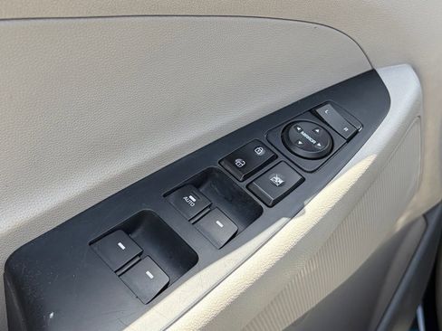 Used 2017 Hyundai Tucson Sport FWD image 6