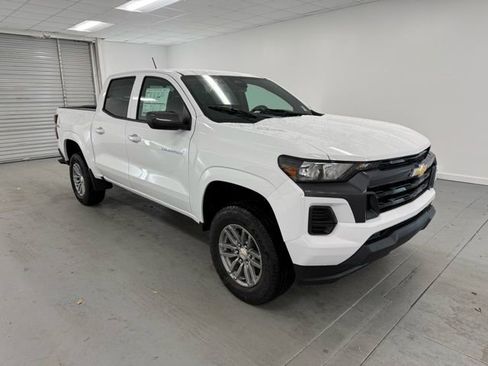 New 2026 Chevrolet Colorado LT w/ Advanced Trailering Package image 3