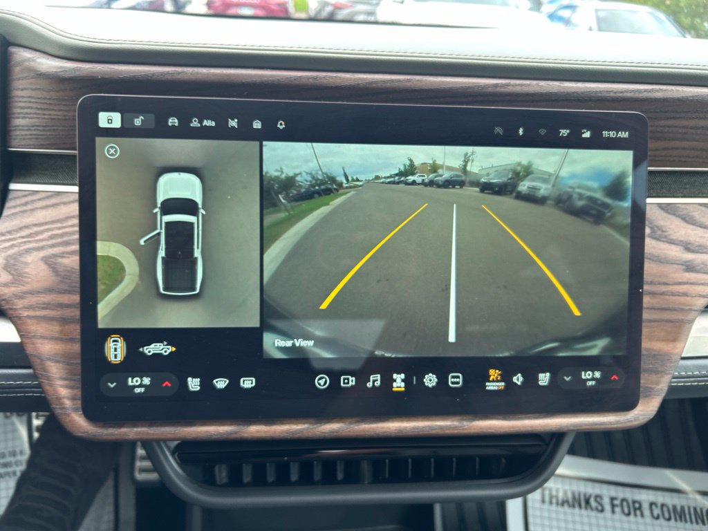 Used 2022 Rivian R1T Adventure AWD/4WD image 30
