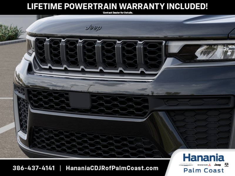 New 2027 Jeep Grand Cherokee Altitude RWD image 11