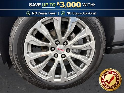 Used 2022 GMC Yukon Denali AWD/4WD image 5