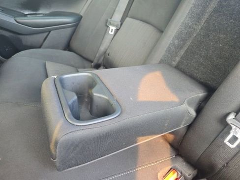 Used 2024 Nissan Altima 2.5 S FWD image 28