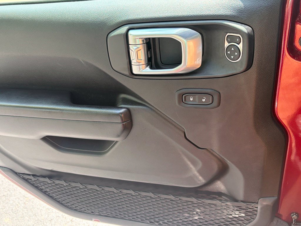 Used 2021 Jeep Wrangler Sport AWD/4WD image 50