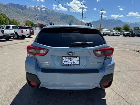 Used 2020 Subaru Crosstrek 2.0i Premium w/ Moonroof Package 2 AWD/4WD image 4