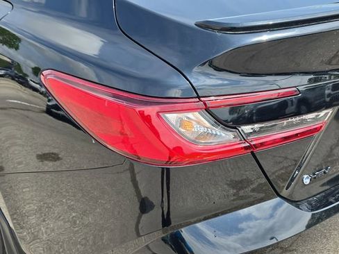 Used 2026 Toyota Camry SE w/ Convenience Package image 34