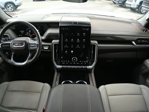 Used 2025 GMC Yukon Elevation w/ Technology Package image 3