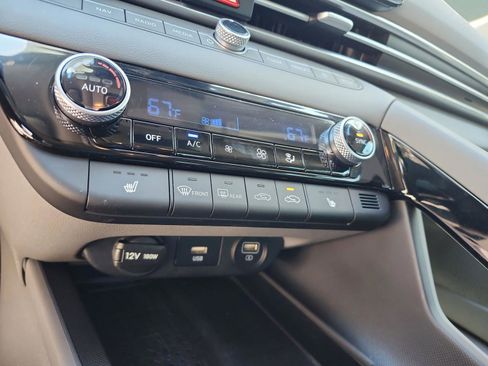 Certified 2023 Hyundai Elantra SEL w/ Convenience Package image 23