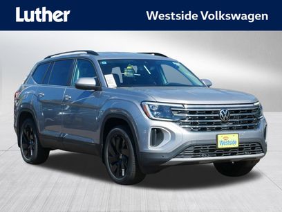 New 2025 Volkswagen Atlas SE