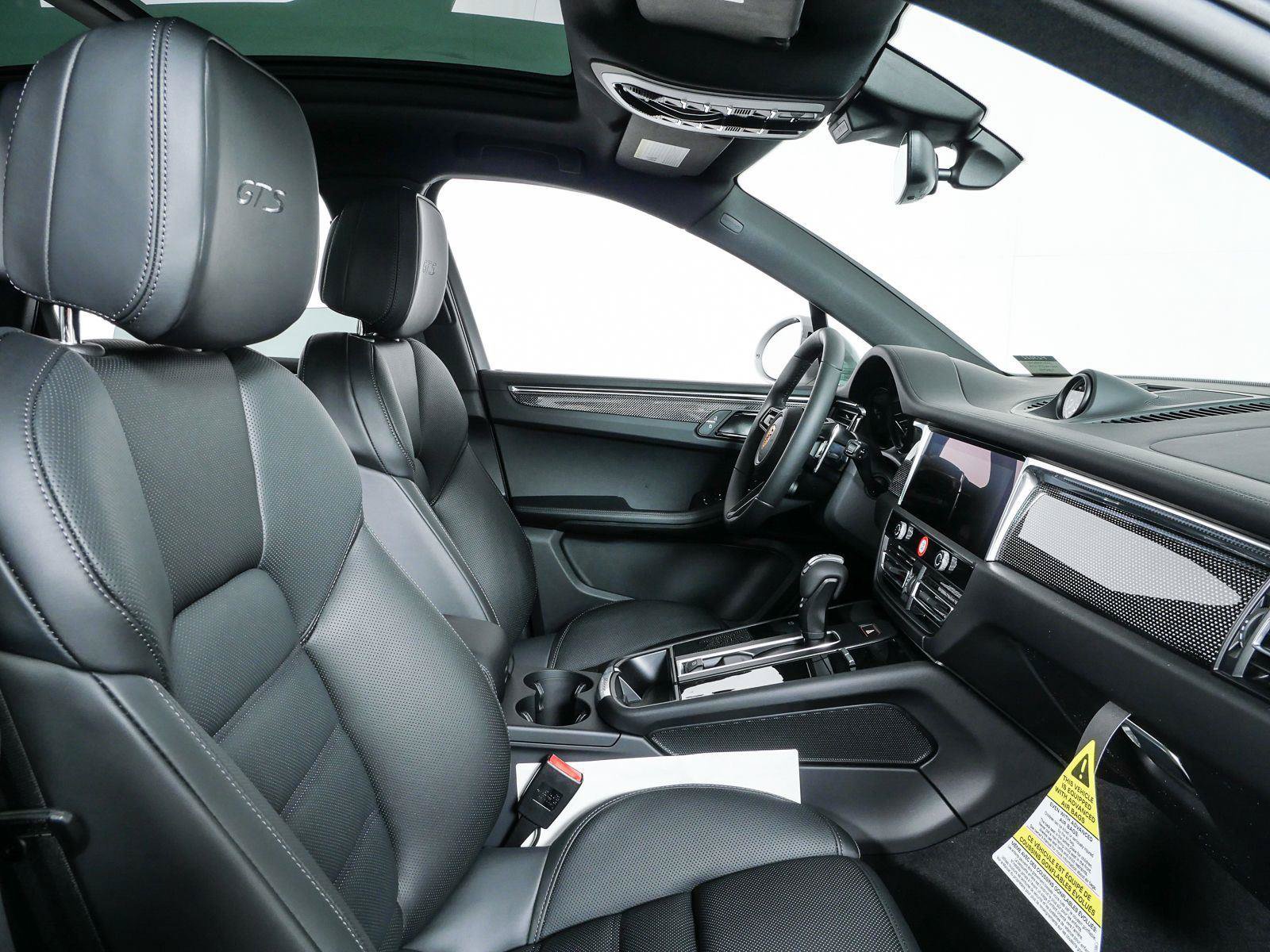 New 2026 Porsche Macan GTS AWD/4WD image 25