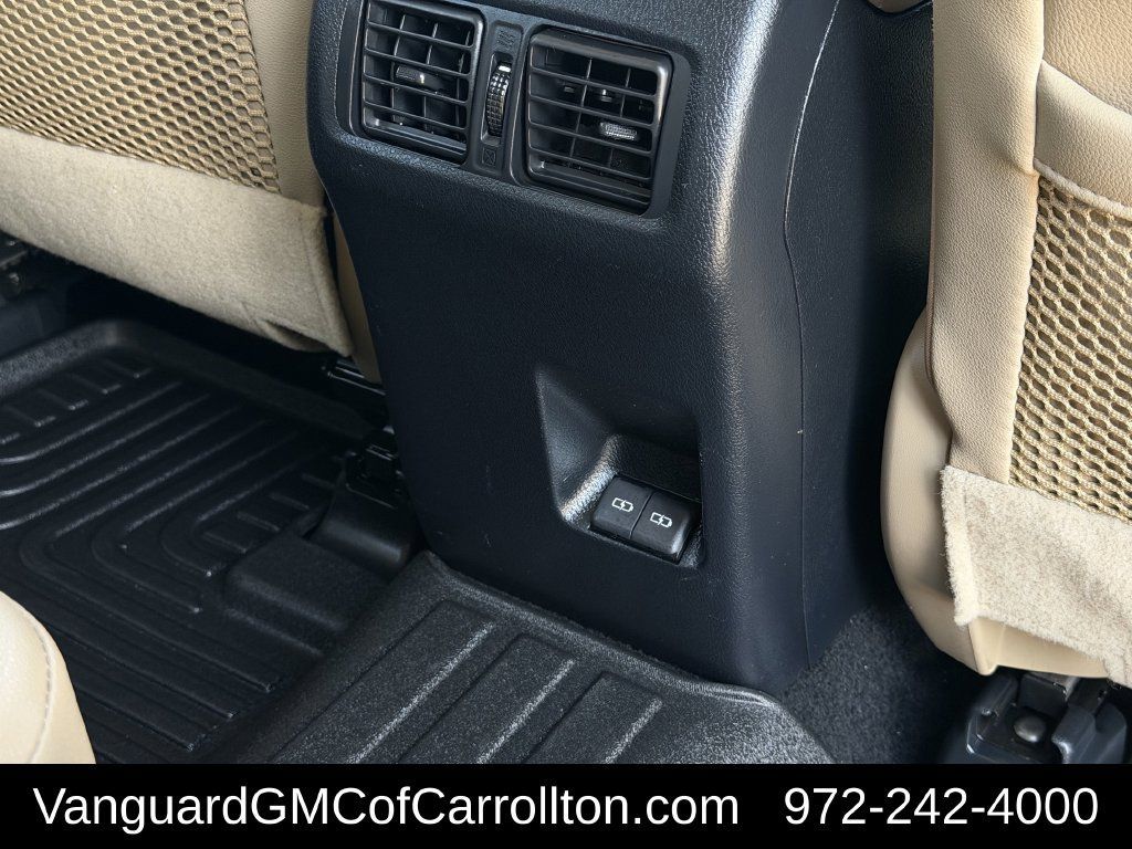 Used 2024 Toyota 4Runner SR5 Premium w/ Moonroof Package AWD/4WD image 34