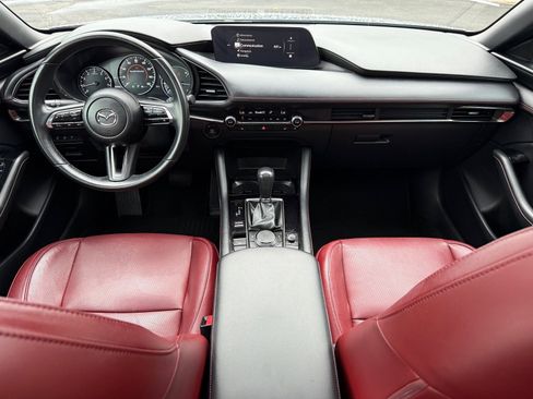 Used 2024 MAZDA MAZDA3 s image 24