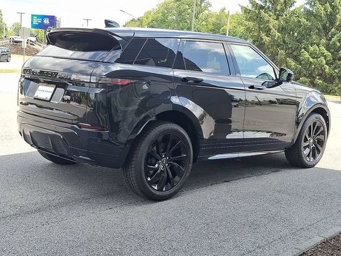 New 2026 Land Rover Range Rover Evoque Hoxton AWD/4WD image 3