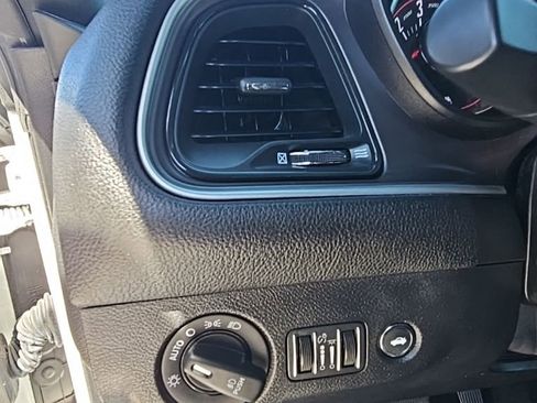 Used 2022 Dodge Challenger GT image 17