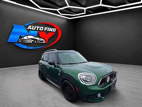 Used 2019 MINI Cooper Countryman S w/ Driver Assistance Package AWD/4WD image 2