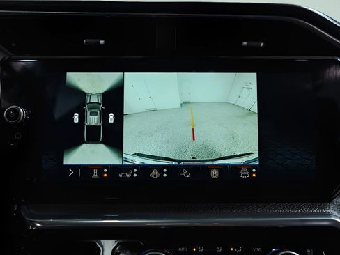 Used 2025 GMC Sierra 1500 Denali w/ Technology Package image 17