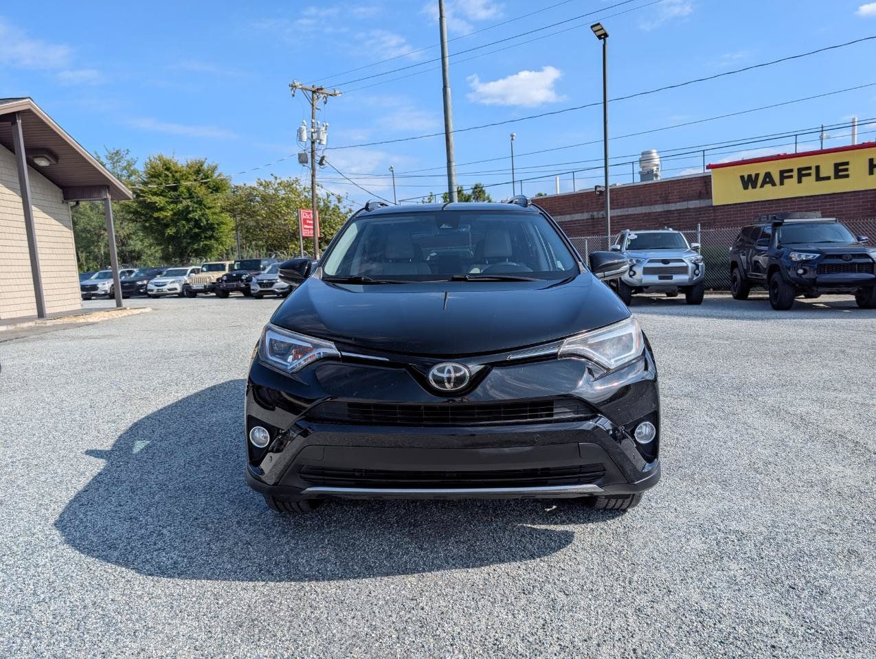 Used 2017 Toyota RAV4 Limited FWD image 2