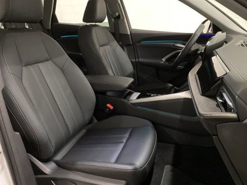 Used 2025 Audi Q5 Premium w/ Convenience Package image 80