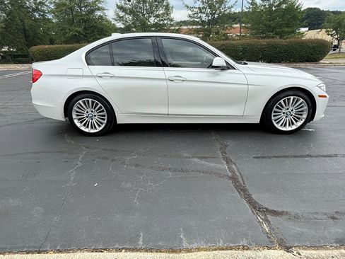 Used 2014 BMW 335i Sedan RWD image 4