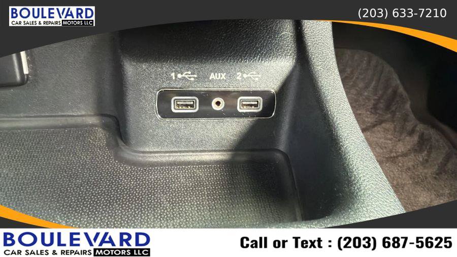 Used 2018 Dodge Durango SXT w/ Quick Order Package 2BB AWD/4WD image 17