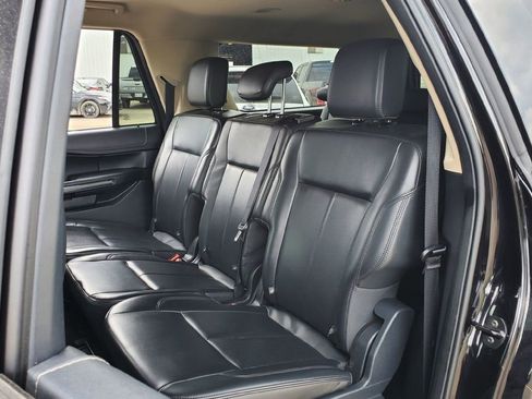 Certified 2024 Ford Expedition Max XLT RWD image 23