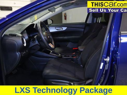 Used 2023 Kia Forte LXS w/ LXS Technology Package FWD image 10