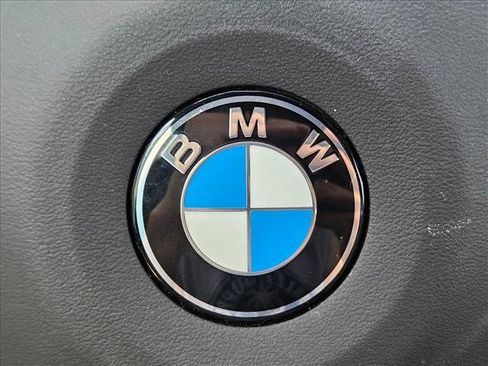 Used 2025 BMW X3 xDrive30i AWD/4WD image 11