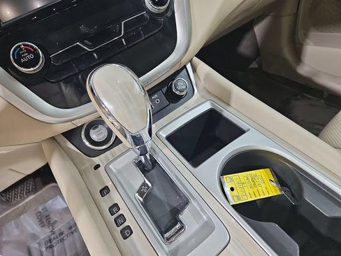 Used 2018 Nissan Murano Platinum FWD image 23