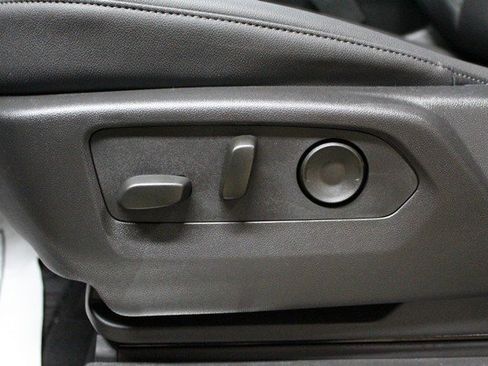 New 2026 GMC Sierra 1500 SLT w/ SLT Premium Plus Package image 18